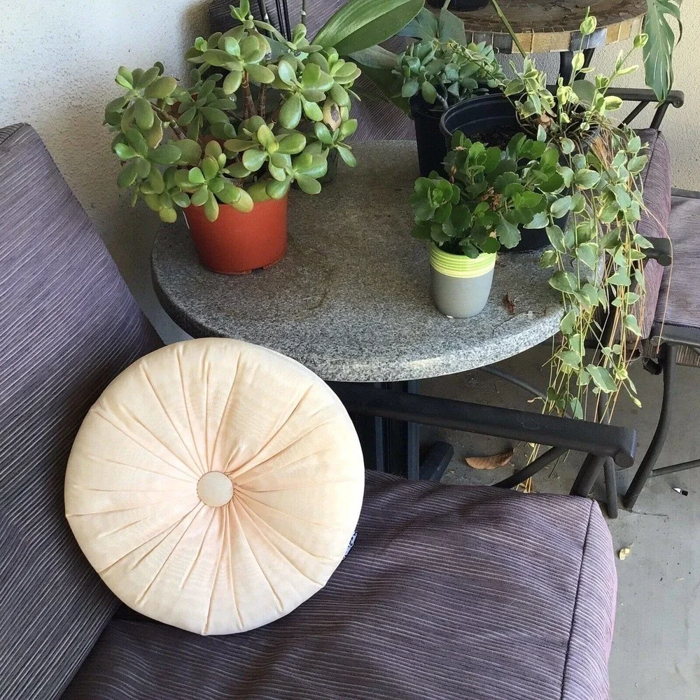 Vintage Tufted Throw Pillow 12